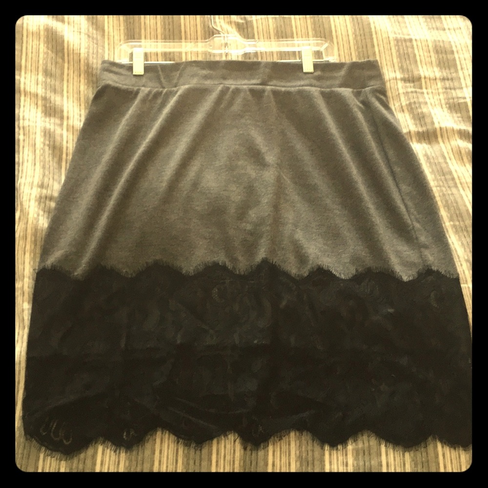 Maurices Grey & Black Dress Skirt XL